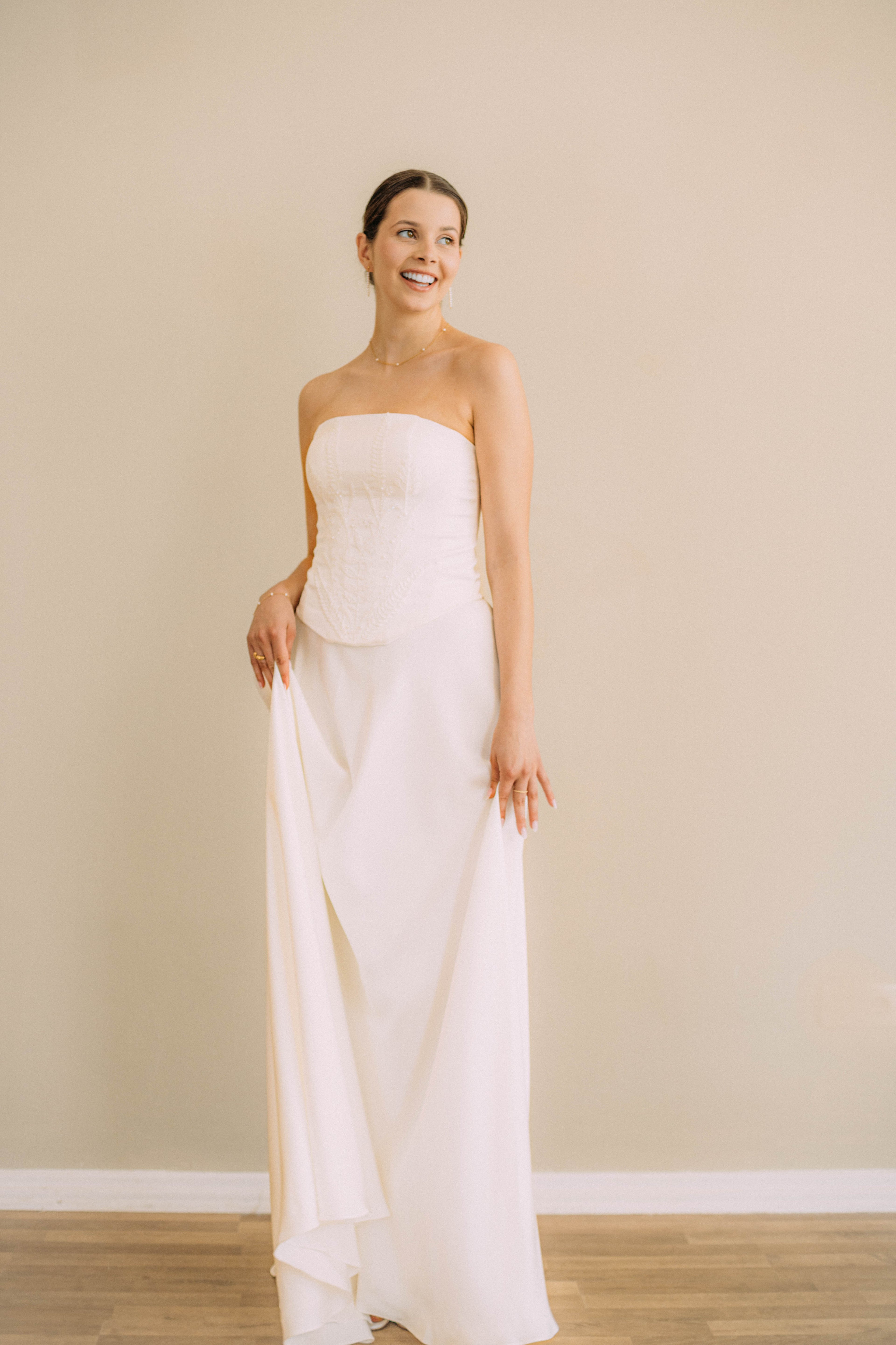 silk wedding dress with long sleeves mermaid brautkleid Hamburg