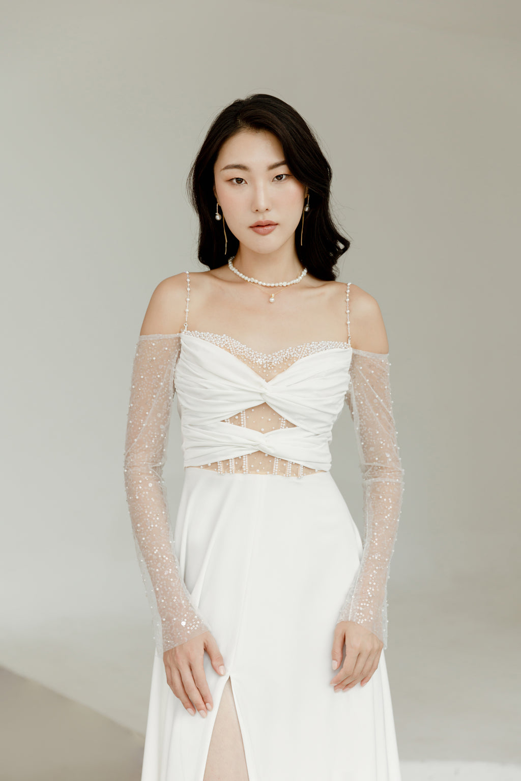 Minimalistic , Clean , Modern , Simple Wedding dress , Günstig , Cheap , Schlicht Brautkleider , Brautkleid, Hochzeitskleid , Hochzeitskleider