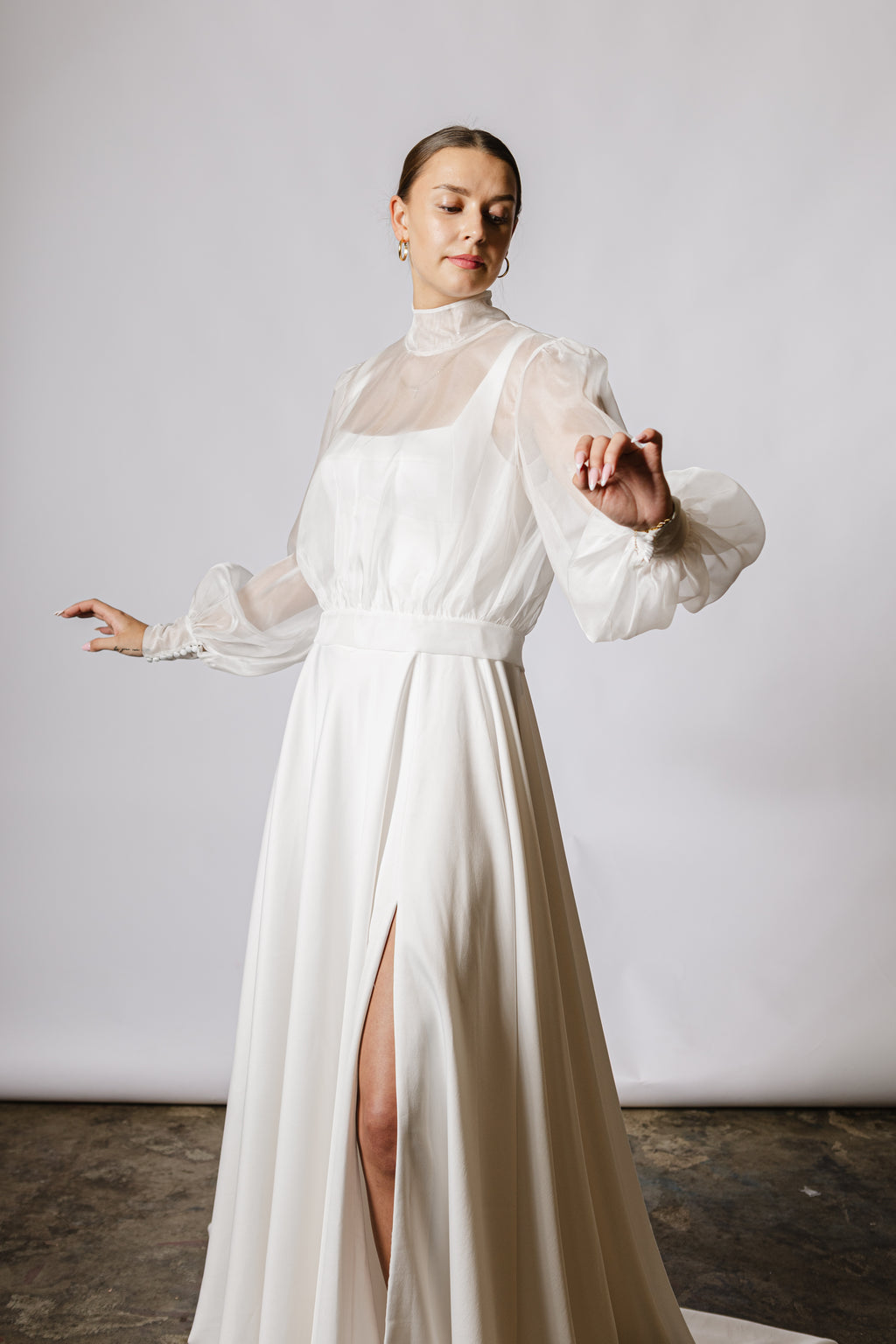 Transparente Brautbluse von Organza, Blusentop mit Bischofsärmeln
