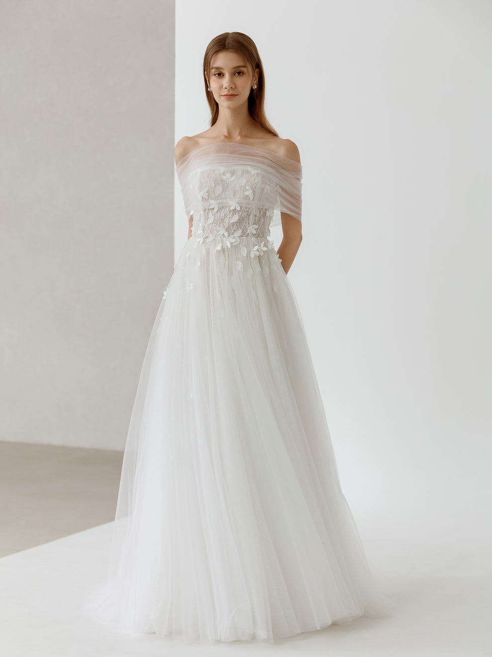 clean minimalist and modern wedding dress wedding gown