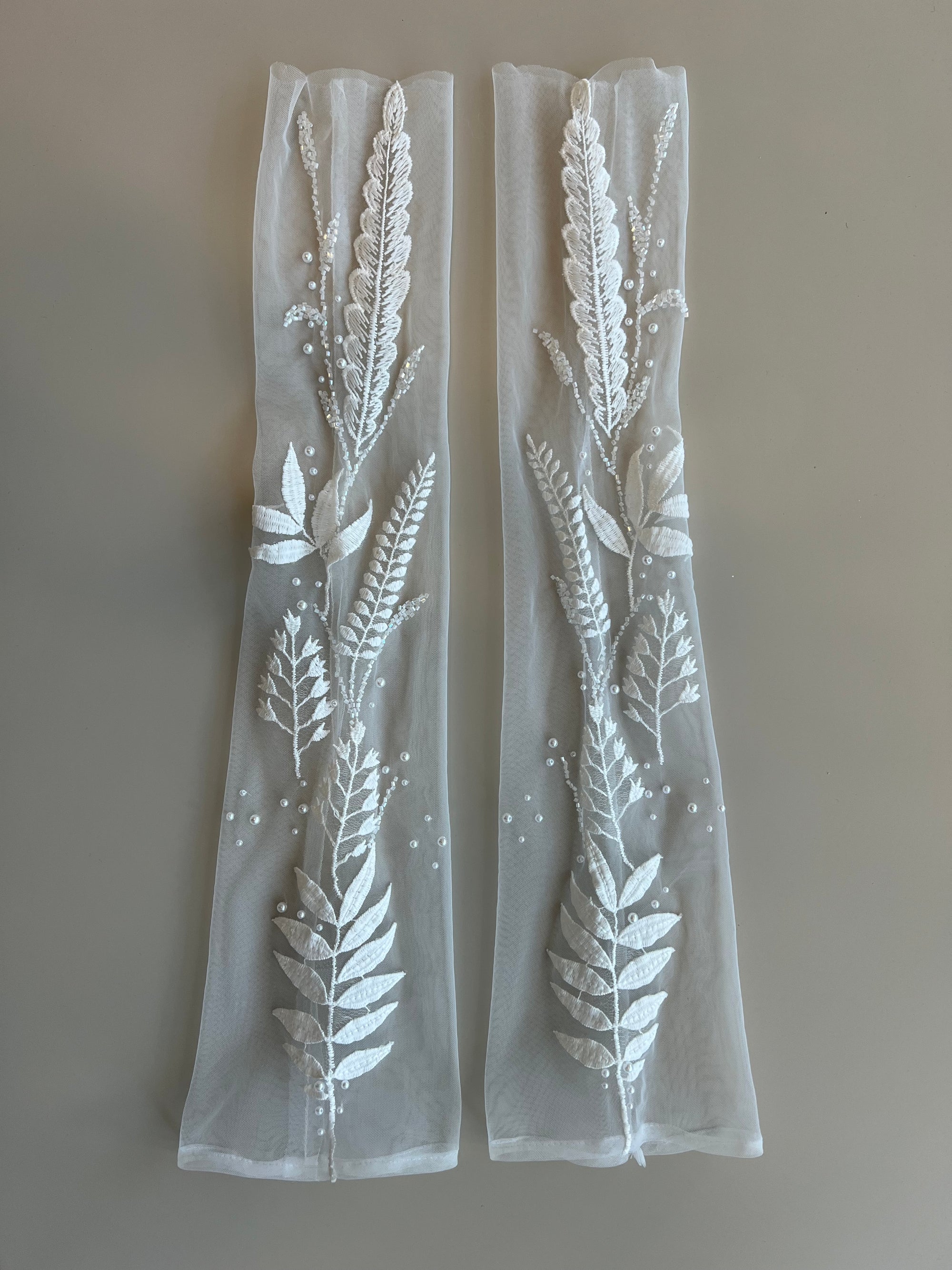 Braut Handschuhe Blumen