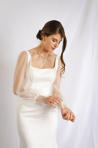 Minimalistische Brautkleider in Hamburg | White Cherry – Moderne Hochzeitsmode