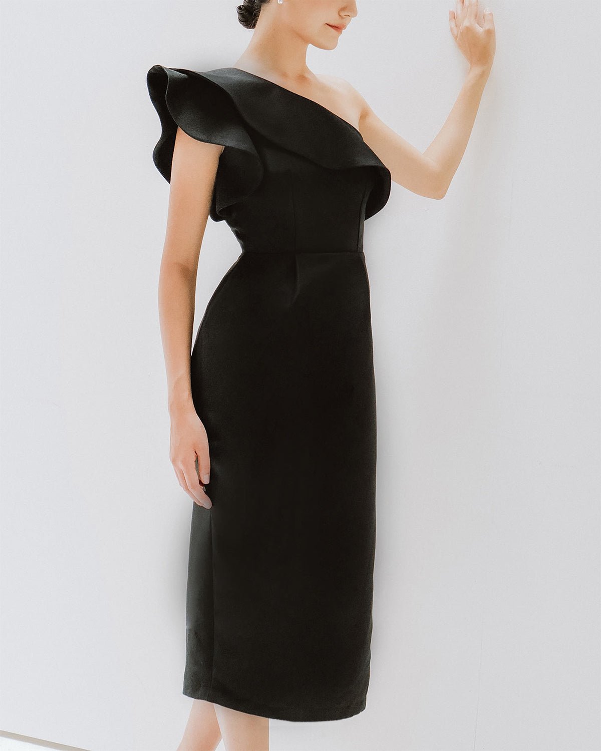 Minimalistic , Clean , Modern , Simple Wedding dress , Günstig , Cheap , Schlicht Brautkleider , Brautkleid, Hochzeitskleid , Hochzeitskleider