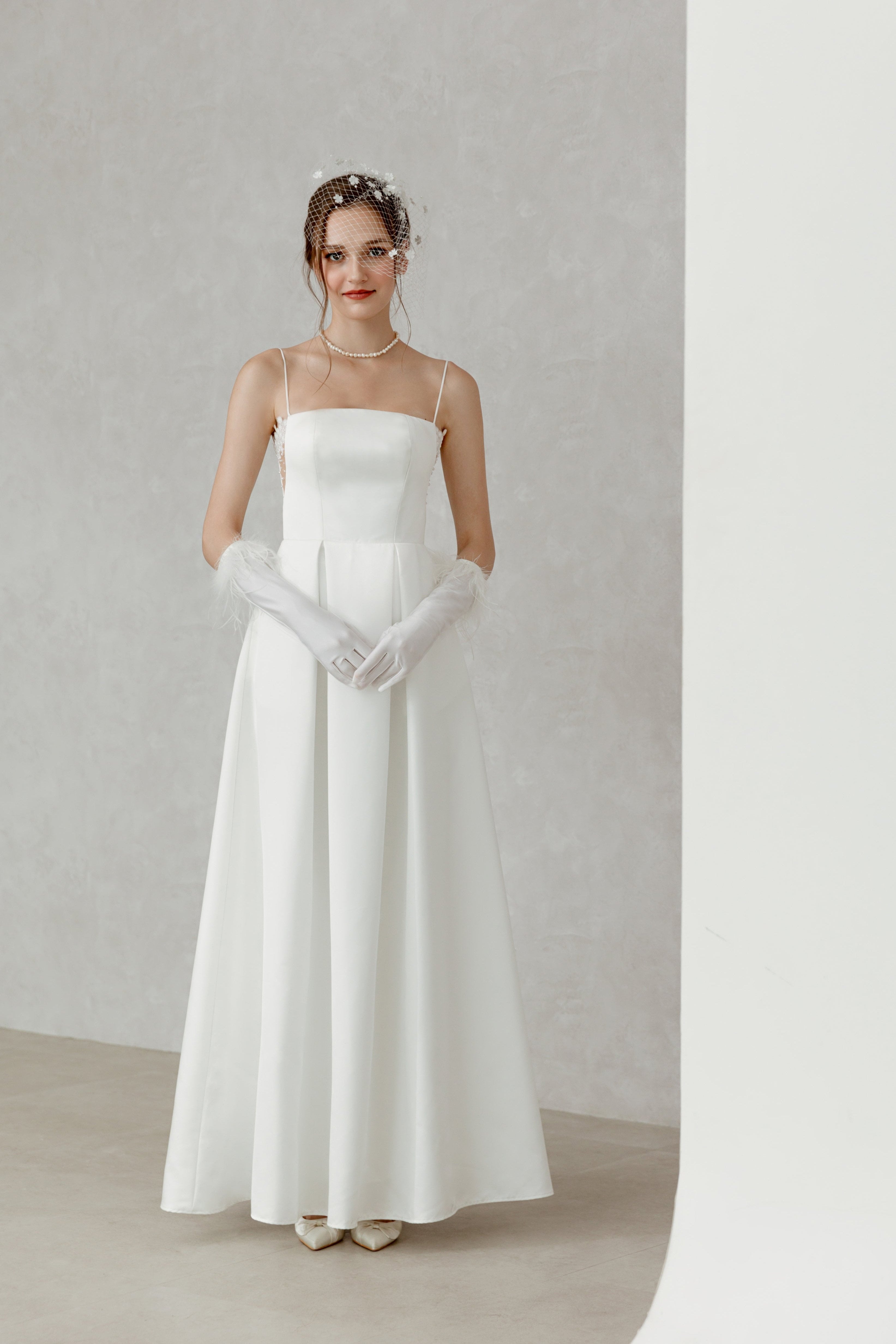 Spaghetti-Träger mit Tasche schlichtes Brautkleid aus Krepp